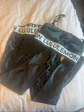 Lululemon green Logo Waistband Leggings & Sports Bra Set